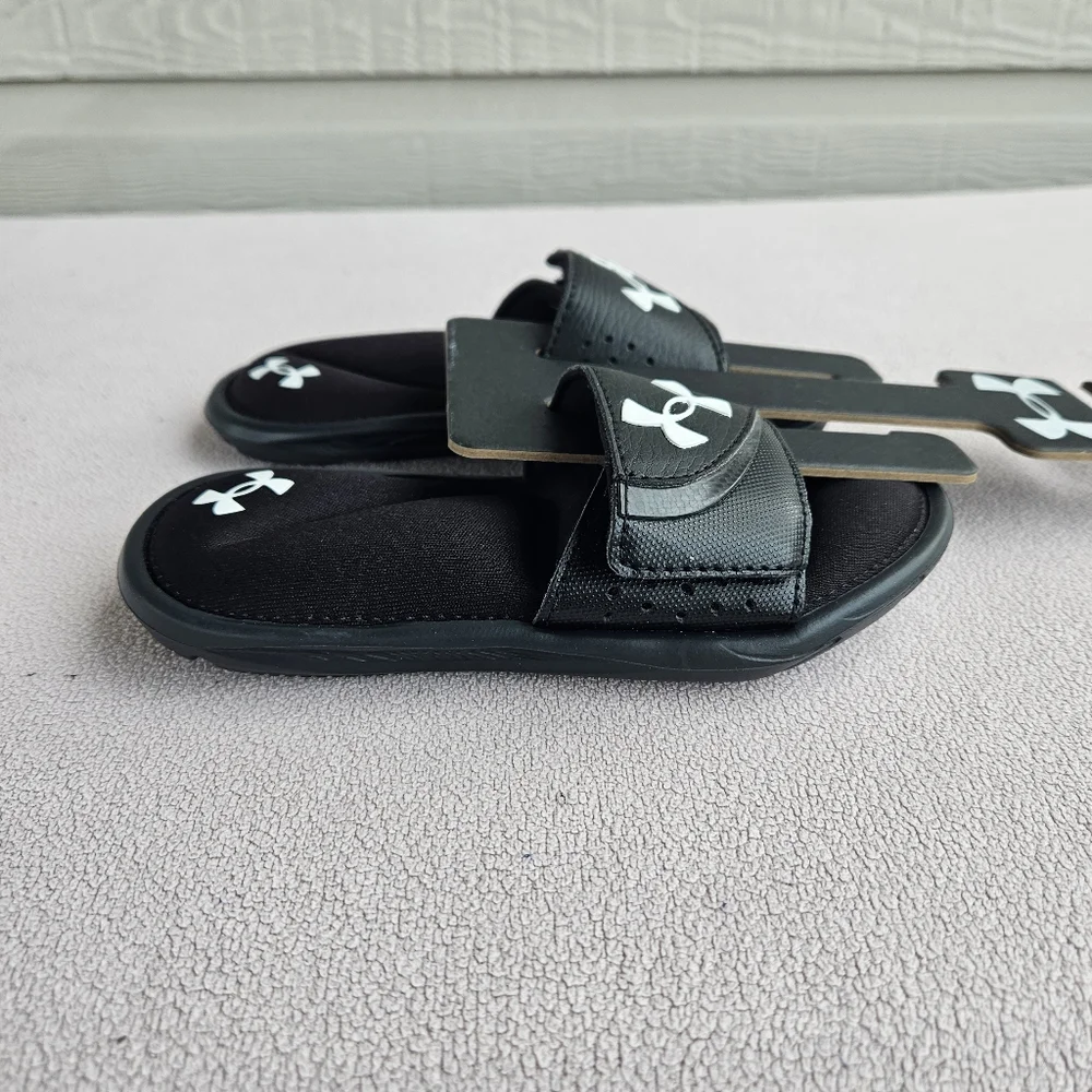 Under Armour UA Ignite VI Black Slide Sandals Boys Child SZ 12K Slip-On Sports